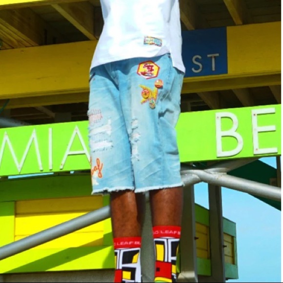 Blac Leaf Tropical Enjoy Life Jean Shorts - 38 - New! - Picture 3 of 5